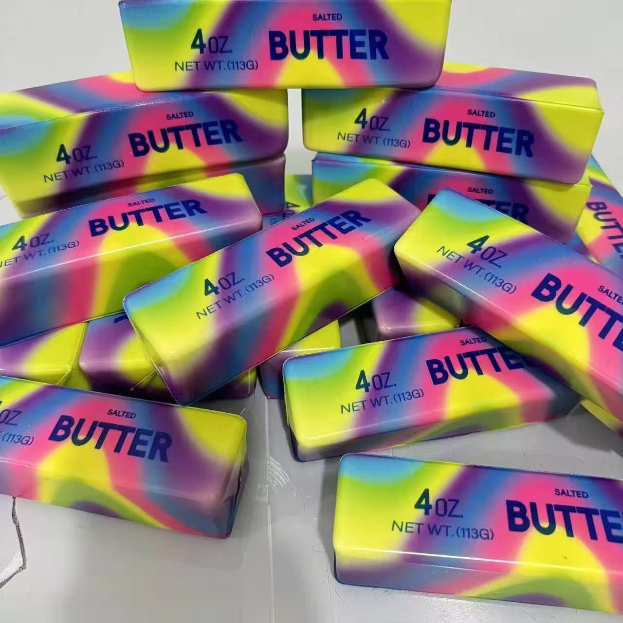 RAINBOW BUTTER SQUISHY