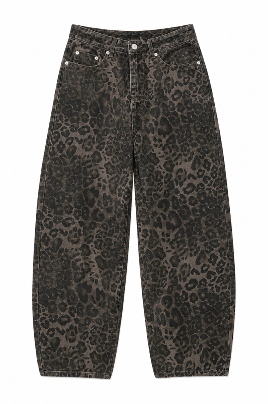 WILD LEOPARD BARREL JEANS